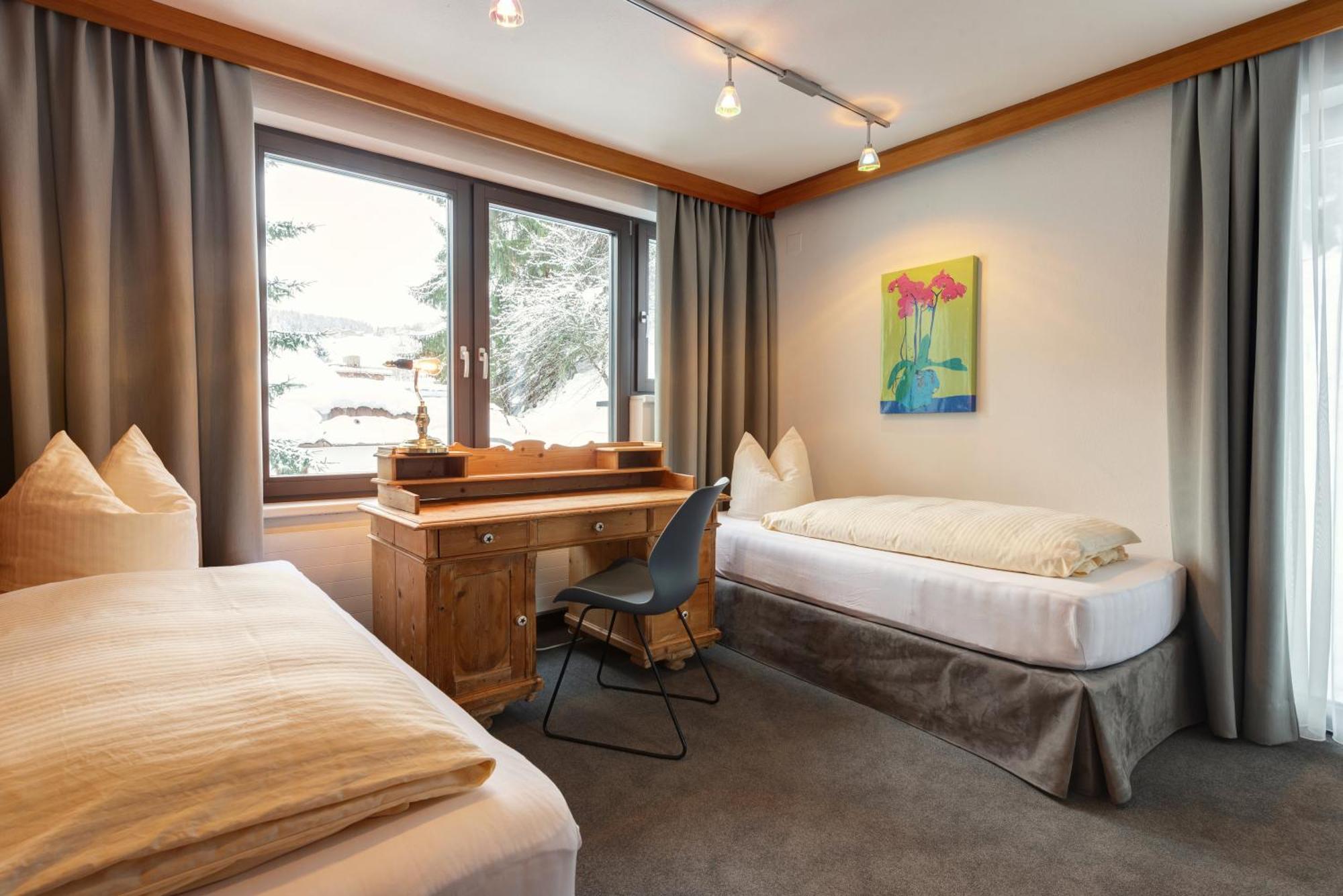 Hotel Pension Kirchplatz St. Anton am Arlberg Pokój zdjęcie