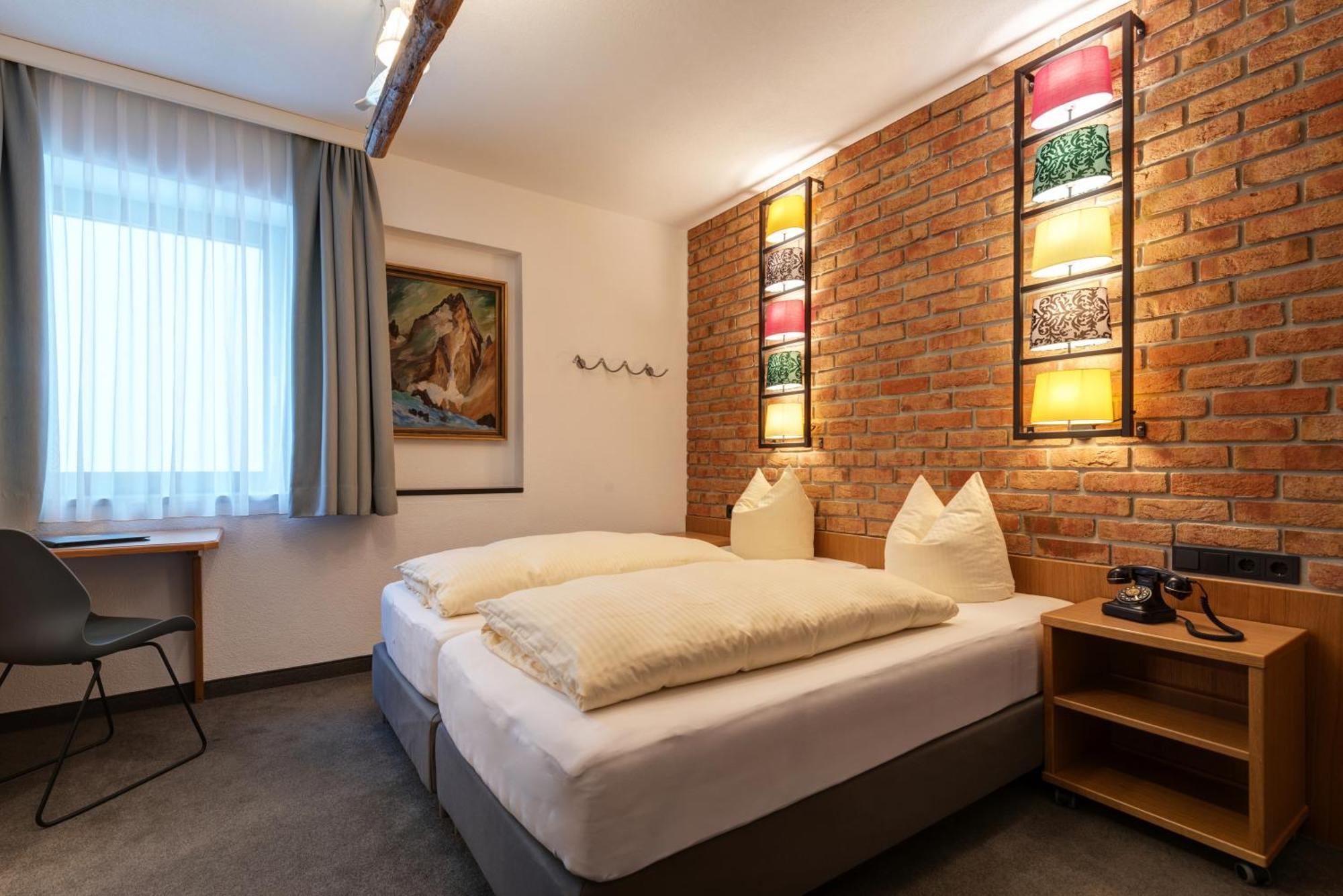 Hotel Pension Kirchplatz St. Anton am Arlberg Pokój zdjęcie