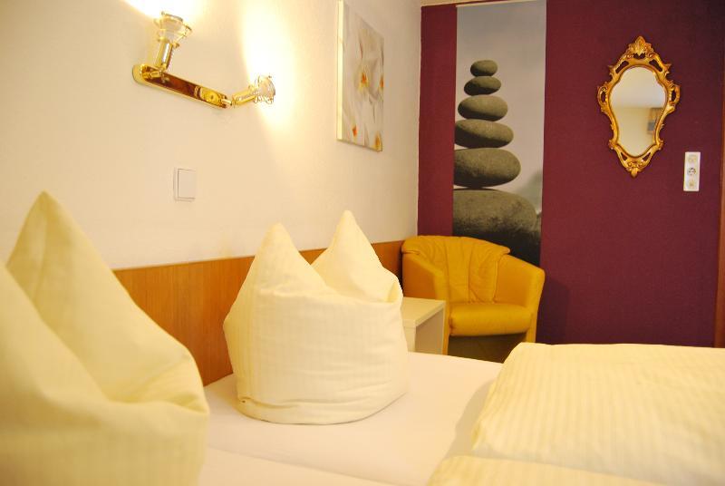 Hotel Pension Kirchplatz St. Anton am Arlberg Zewnętrze zdjęcie